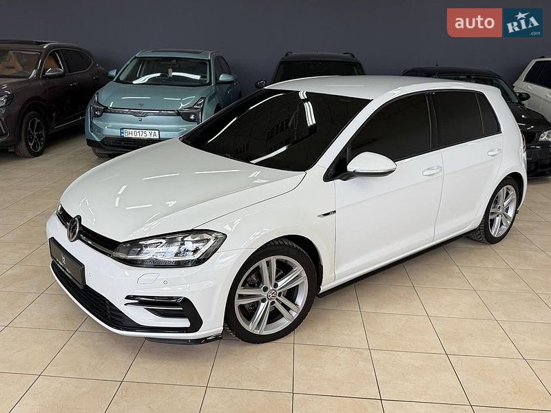 Хэтчбек Volkswagen Golf 2018 в Одессе