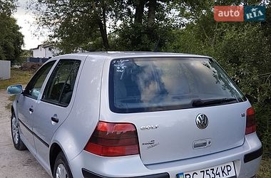 Хэтчбек Volkswagen Golf 2000 в Тернополе