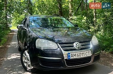 Универсал Volkswagen Golf 2009 в Белогородке