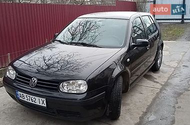 Хетчбек Volkswagen Golf 2001 в Могилів-Подільському