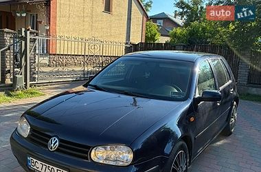 Хэтчбек Volkswagen Golf 1998 в Городке