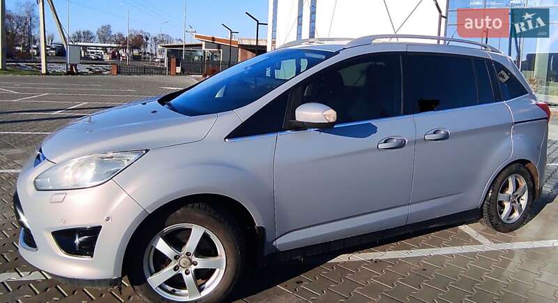 Минивэн Ford Grand C-Max 2011 в Луцке