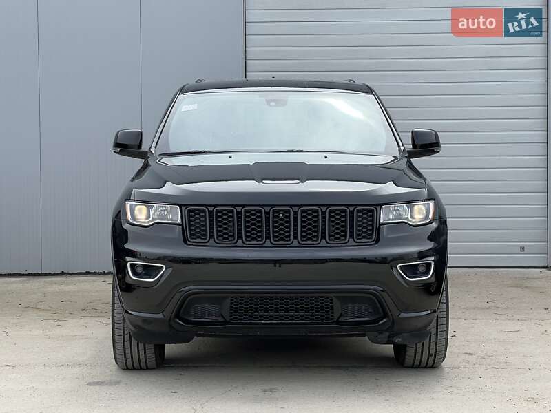 Внедорожник / Кроссовер Jeep Grand Cherokee 2021 в Одессе