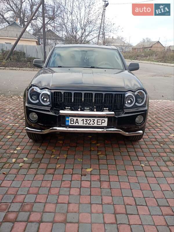 Внедорожник / Кроссовер Jeep Grand Cherokee 2005 в Харькове