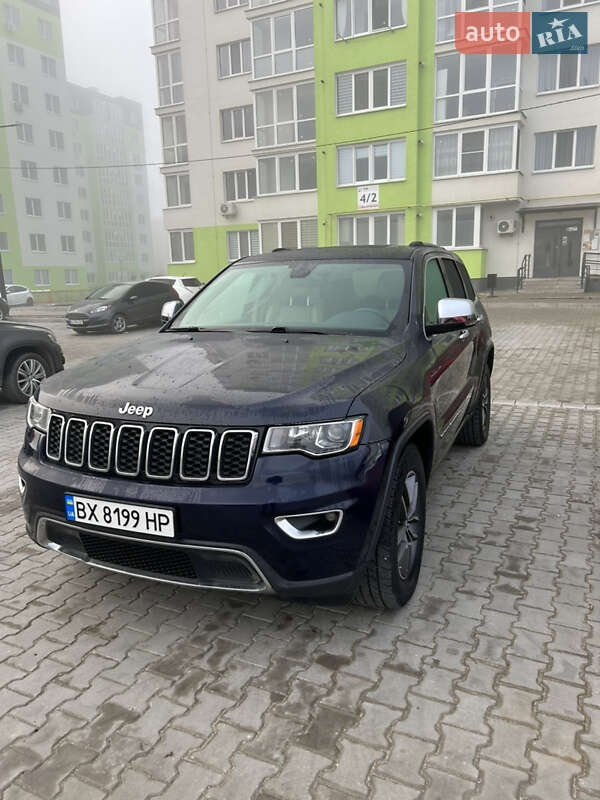 Внедорожник / Кроссовер Jeep Grand Cherokee 2017 в Каменец-Подольском