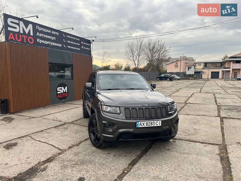 Внедорожник / Кроссовер Jeep Grand Cherokee 2014 в Харькове