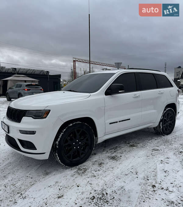 Внедорожник / Кроссовер Jeep Grand Cherokee 2021 в Киеве
