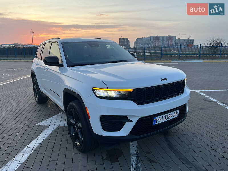 Внедорожник / Кроссовер Jeep Grand Cherokee 2023 в Одессе