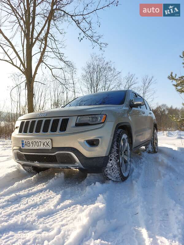 Внедорожник / Кроссовер Jeep Grand Cherokee 2014 в Гайсине