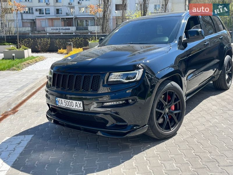 Внедорожник / Кроссовер Jeep Grand Cherokee 2017 в Киеве