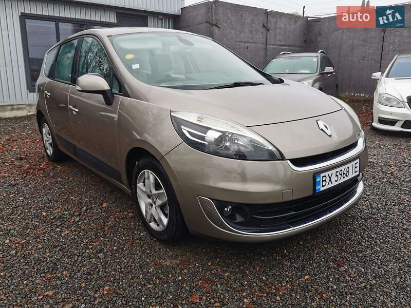 Минивэн Renault Grand Scenic 2012 в Хмельницком Минивэн Renault Grand Scenic 2012 в Хмельницком
