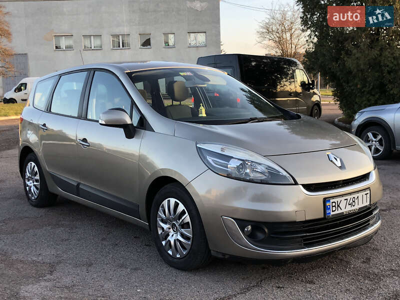 Минивэн Renault Grand Scenic 2012 в Ровно