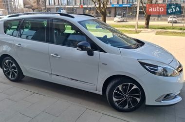 Минивэн Renault Grand Scenic 2015 в Ужгороде