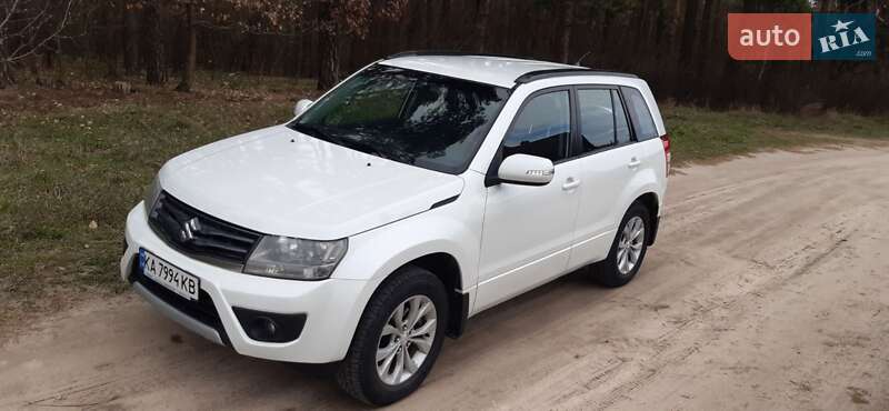 Внедорожник / Кроссовер Suzuki Grand Vitara 2013 в Василькове