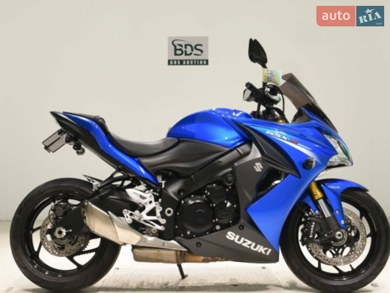 Мотоцикл Без обтекателей (Naked bike) Suzuki GSX-S 1000 2016 в Сновске