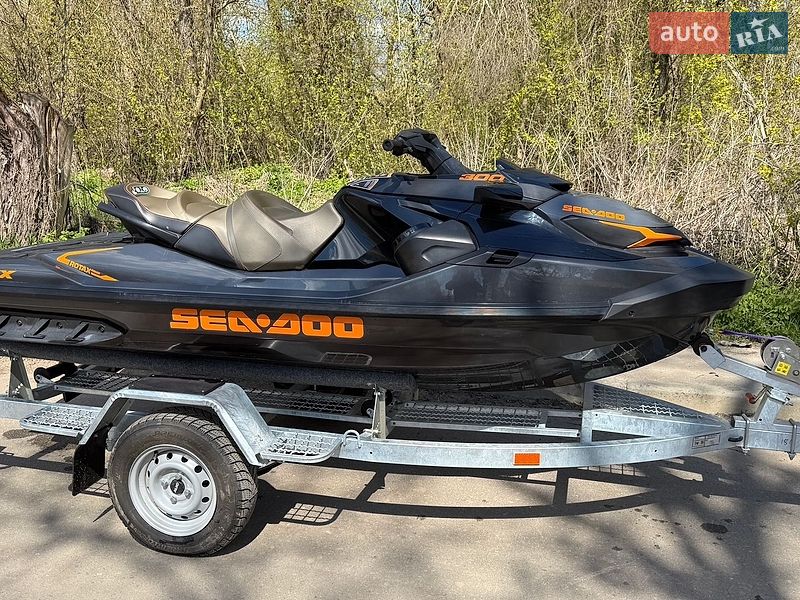 Гидроцикл спортивный BRP GTX 2021 в Сумах