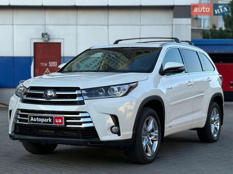 Внедорожник / Кроссовер Toyota Highlander 2018 в Одессе