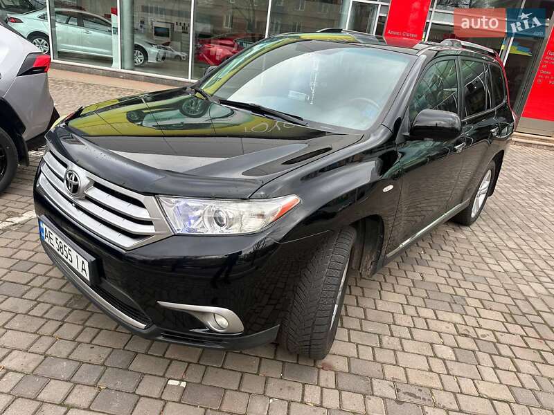 Внедорожник / Кроссовер Toyota Highlander 2010 в Кривом Роге