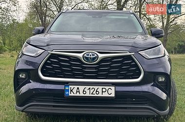 Внедорожник / Кроссовер Toyota Highlander 2021 в Кропивницком