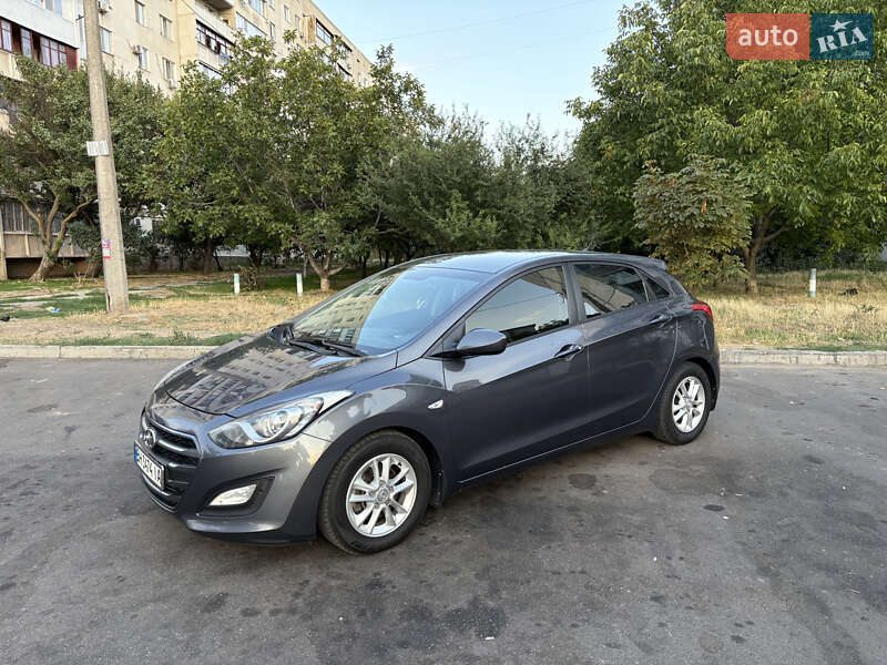 Хетчбек Hyundai i30 2016 в Одесі