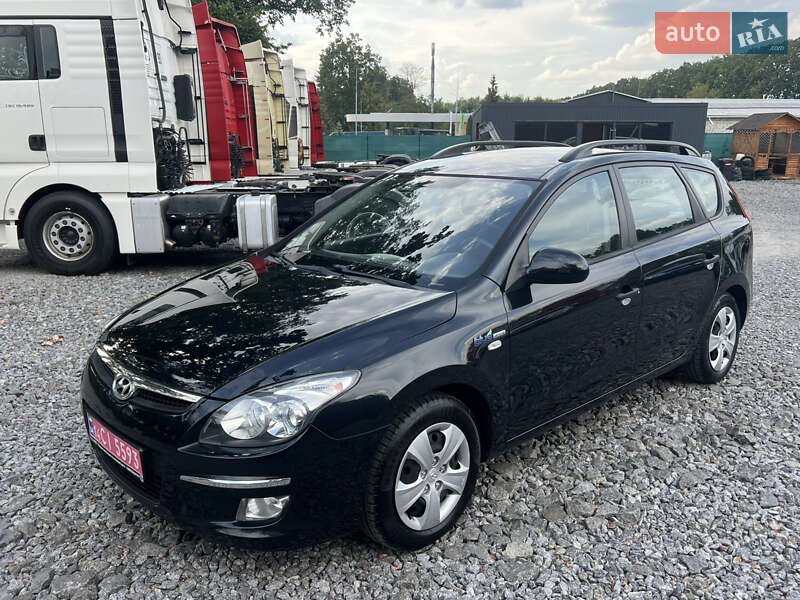 Универсал Hyundai i30 2009 в Виннице