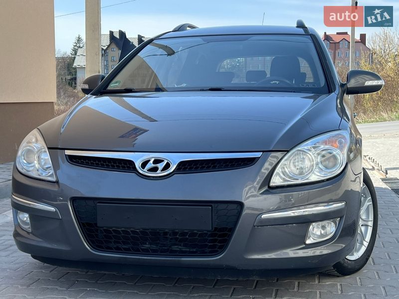 Универсал Hyundai i30 2008 в Тернополе