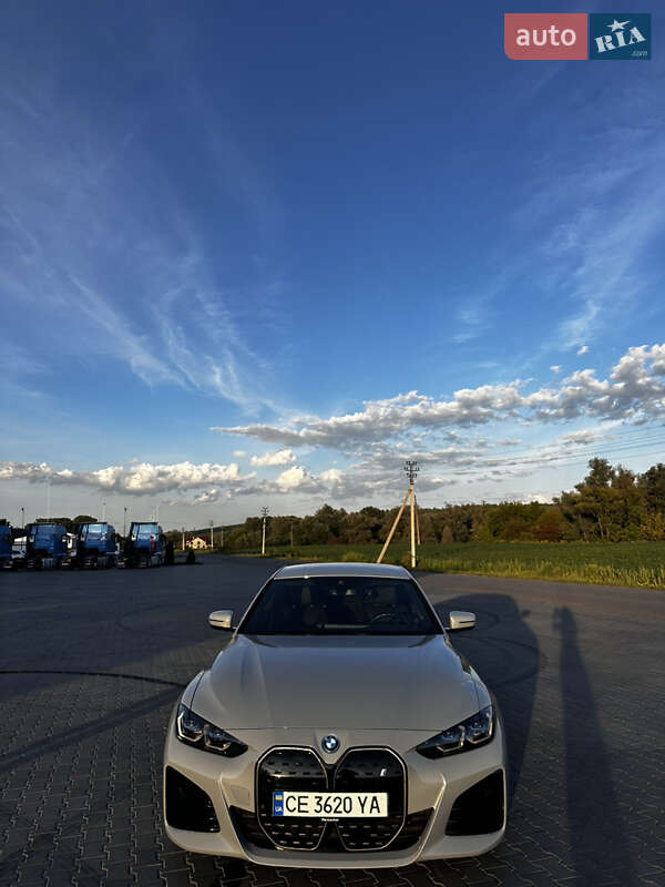 Купе BMW i4 2023 в Чернівцях
