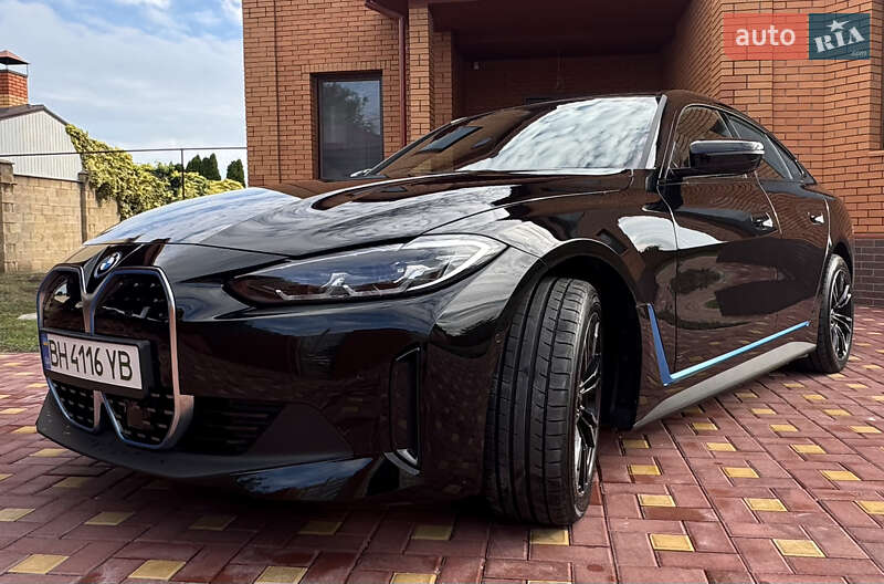 Купе BMW i4 2023 в Одессе Купе BMW i4 2023 в Одессе