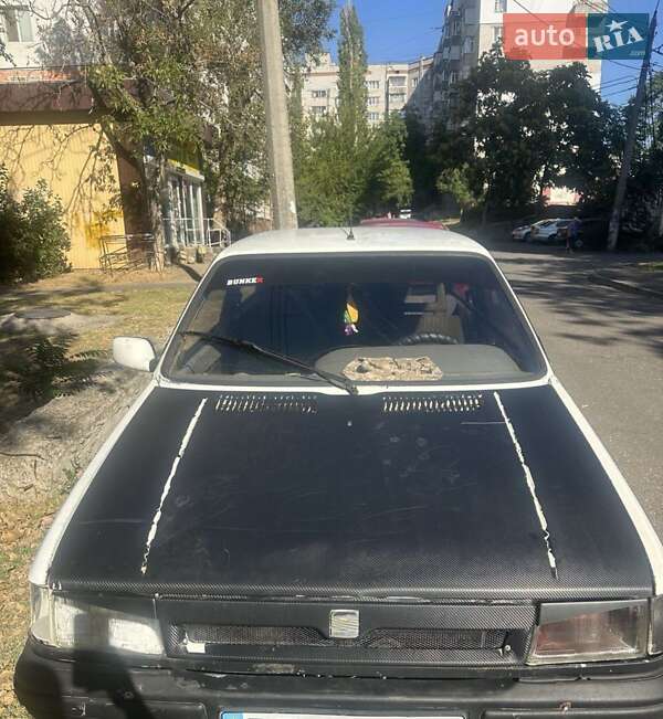 Хэтчбек SEAT Ibiza 1991 в Николаеве
