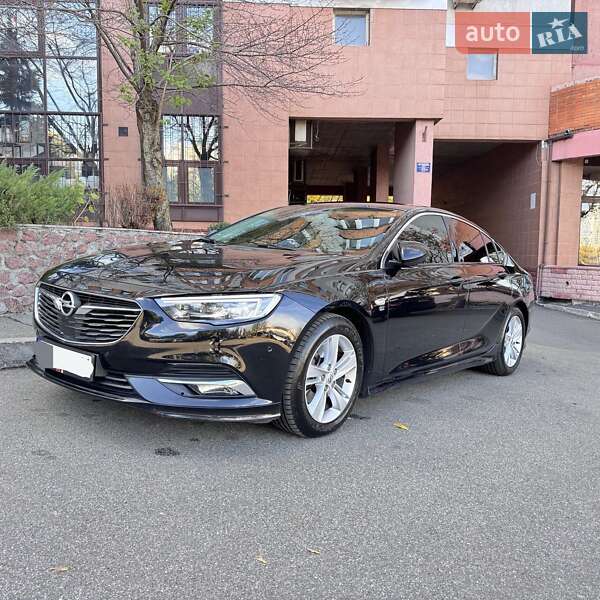 Лифтбек Opel Insignia 2018 в Киеве Лифтбек Opel Insignia 2018 в Киеве