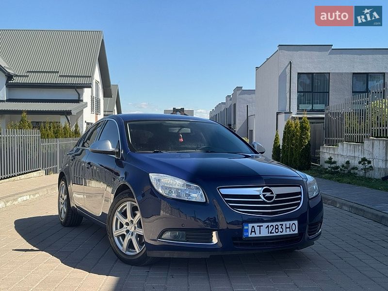 Ліфтбек Opel Insignia 2010 в Луцьку