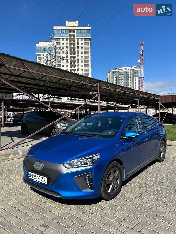 Хэтчбек Hyundai Ioniq 2017 в Одессе