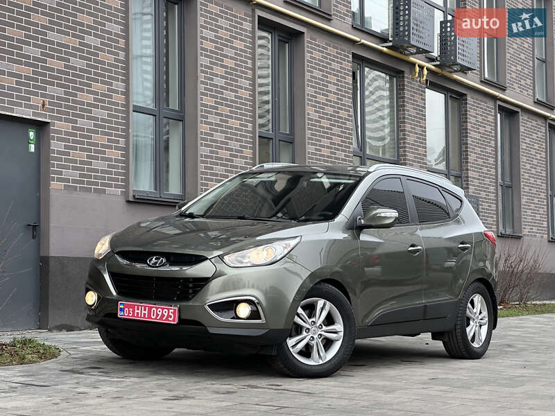 Внедорожник / Кроссовер Hyundai ix35 2011 в Львове