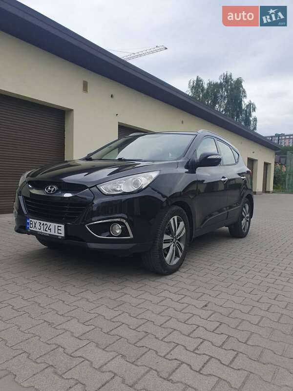 Внедорожник / Кроссовер Hyundai ix35 2010 в Хмельницком Внедорожник / Кроссовер Hyundai ix35 2010 в Хмельницком