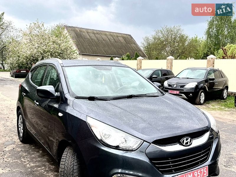 Внедорожник / Кроссовер Hyundai ix35 2010 в Ахтырке