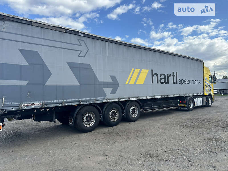 Тентованный борт (штора) - полуприцеп Schwarzmuller J-Serie 2013 в Луцке Тентованный борт (штора) - полуприцеп Schwarzmuller J-Serie 2013 в Луцке