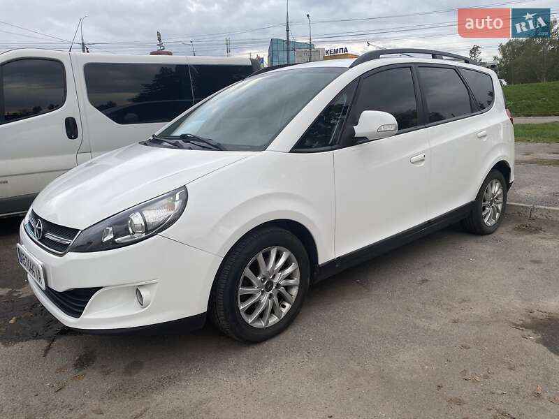 Минивэн JAC J6 2016 в Виннице Минивэн JAC J6 2016 в Виннице