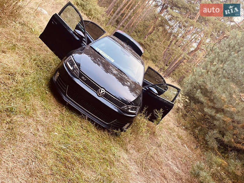 Седан Volkswagen Jetta 2012 в Киеве