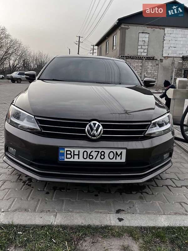 Седан Volkswagen Jetta 2015 в Любашевке Седан Volkswagen Jetta 2015 в Любашевке