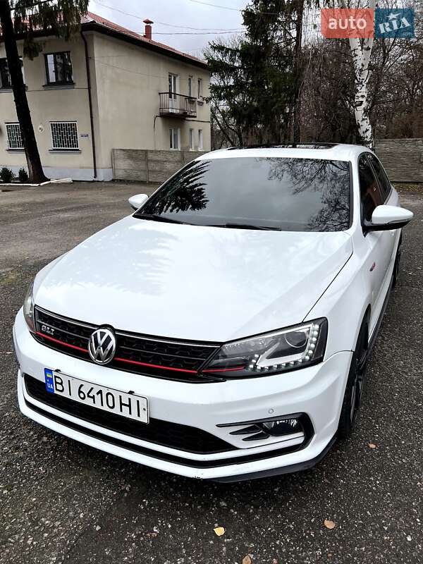 Седан Volkswagen Jetta 2017 в Валках