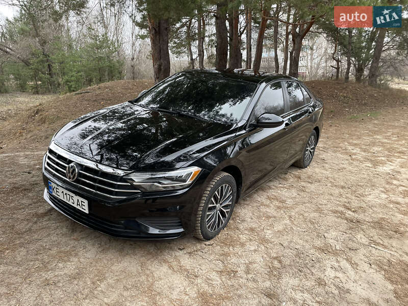 Седан Volkswagen Jetta 2020 в Павлограде