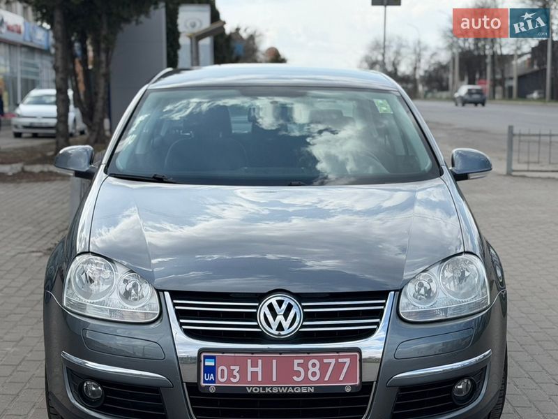 Седан Volkswagen Jetta 2007 в Ровно