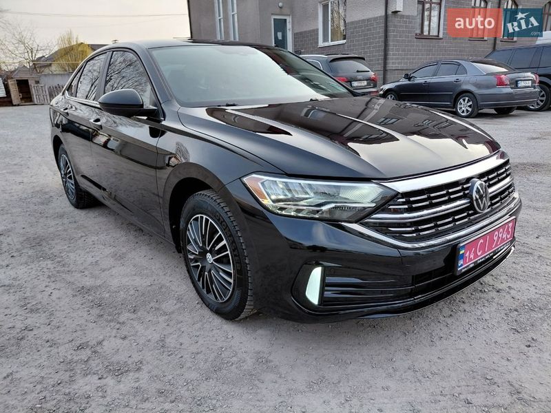 Седан Volkswagen Jetta 2023 в Днепре