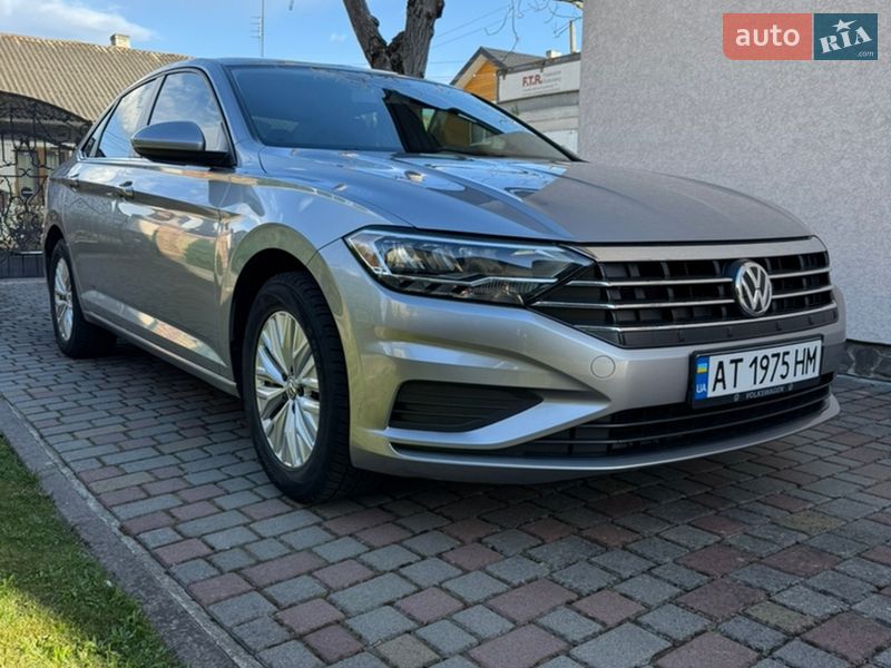 Седан Volkswagen Jetta 2019 в Ивано-Франковске