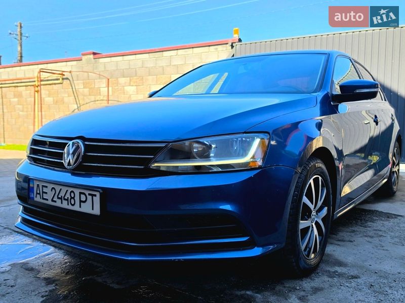 Седан Volkswagen Jetta 2017 в Дніпрі