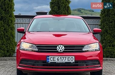 Седан Volkswagen Jetta 2015 в Черновцах