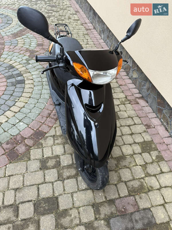 Скутер Yamaha Jog SA55J/SA57 2016 в Львове Скутер Yamaha Jog SA55J/SA57 2016 в Львове