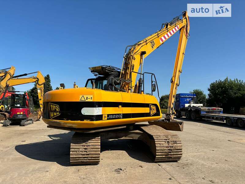 Гусеничный экскаватор JCB JS 220LC 2010 в Киеве Гусеничный экскаватор JCB JS 220LC 2010 в Киеве