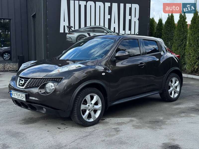 Внедорожник / Кроссовер Nissan Juke 2013 в Каменец-Подольском