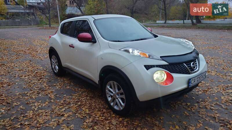 Позашляховик / Кросовер Nissan Juke 2010 в Черкасах Позашляховик / Кросовер Nissan Juke 2010 в Черкасах